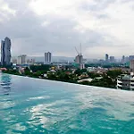 Infinite Pool! Room In Kuala Lumpur